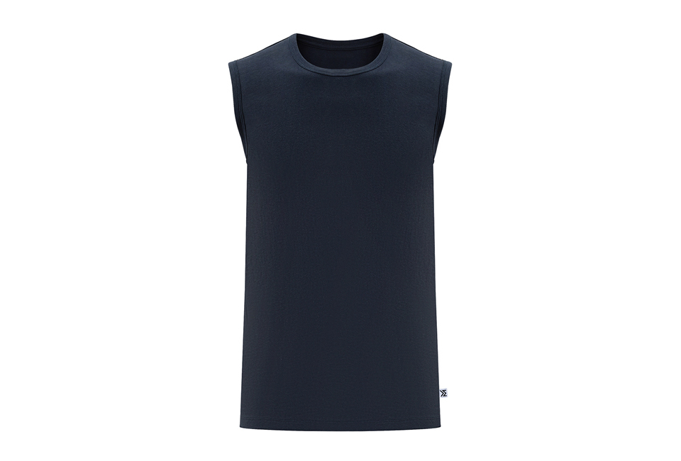 Sleeveless T-shirts