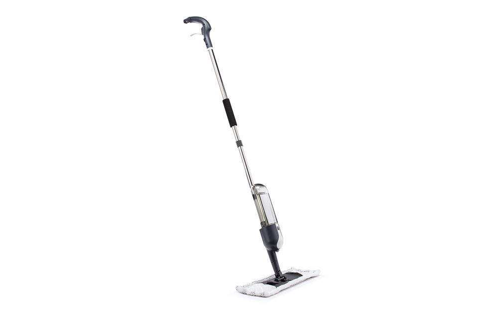 Multifunctional mop with built-in spray function