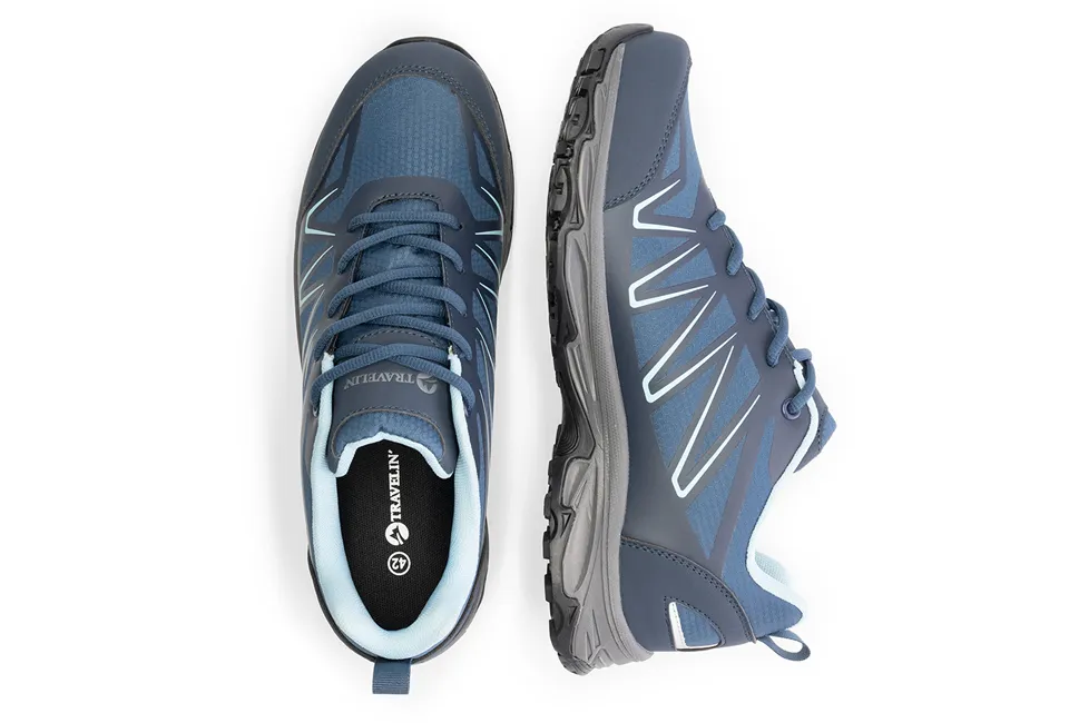 Chaussures de randonn&eacute;e r&eacute;sistantes