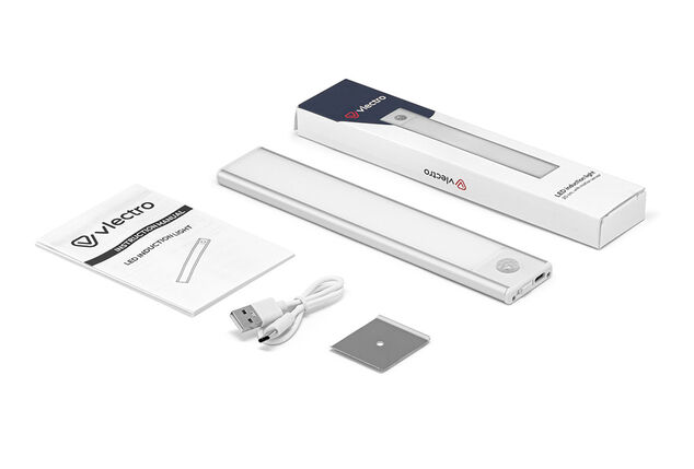 LED lamp with motion sensor