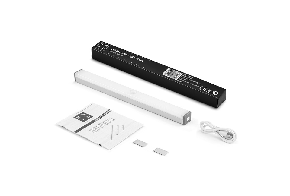 LED lamp with motion sensor