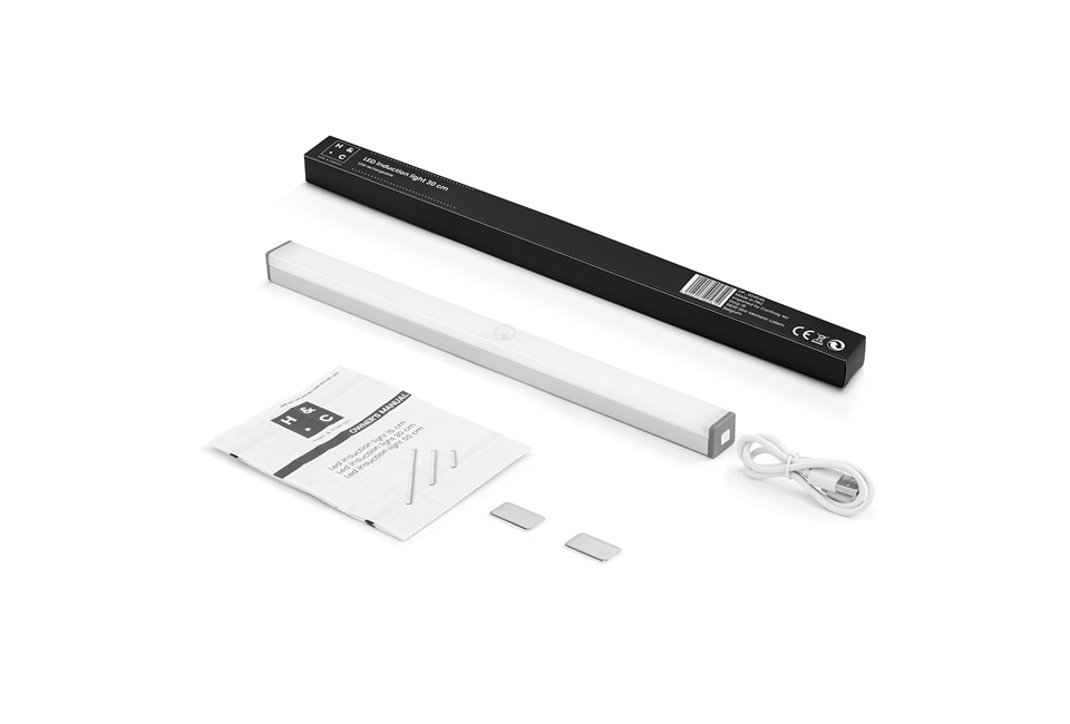 LED lamp with motion sensor