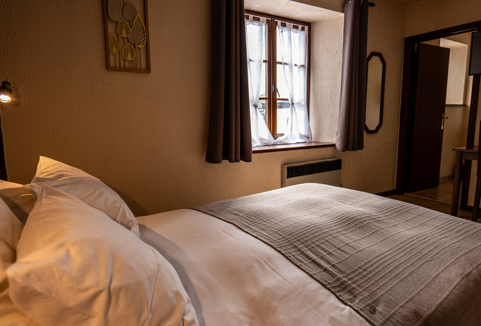 Séjour de 2 ou 3 nuits en demi-pension dans la belle vallée de la Semois près de Bouillon - Hôtel Au Coeur Bion