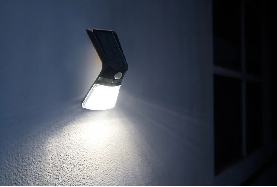 Solar-powered LED wall lamp with motion detector