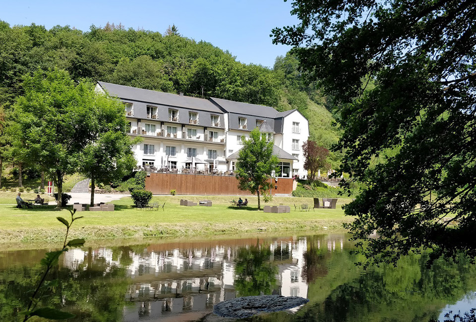 4-sterrenhotel in Luxemburg aan de oevers van de S&ucirc;re