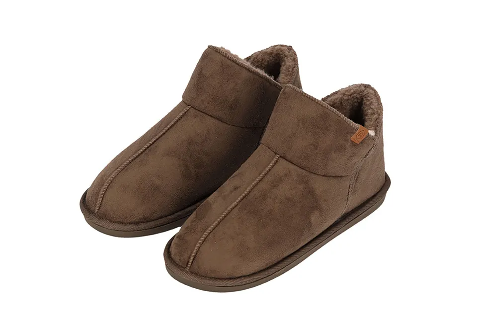 Pantoufles hautes