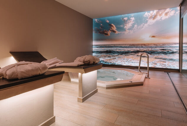 Viersterrenverblijf van 2 of 3 nachten met zeezicht aan de kust van Blankenberge - Hotel Riant-Séjour****