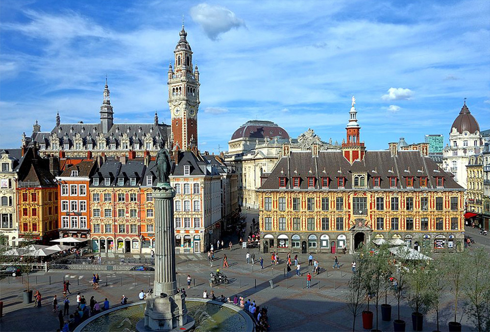 1, 2 oder 3 &Uuml;bernachtungen im Herzen von Lille - Hotel De La Paix***