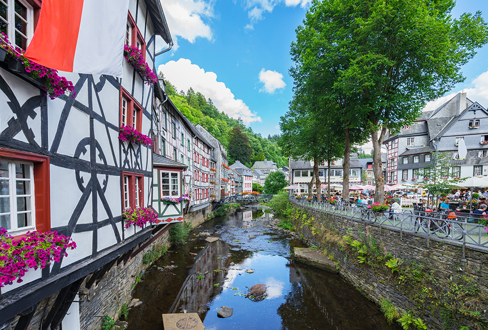 2, 3 of 4 nachten ontspannen nabij Monschau, de parel van de Eifel, met diner - Hotel De Lange Man