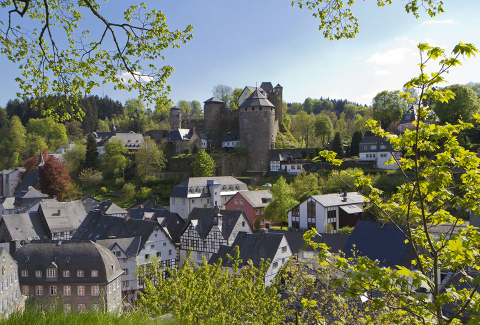 2, 3 of 4 nachten ontspannen nabij Monschau, de parel van de Eifel, met diner - Hotel De Lange Man