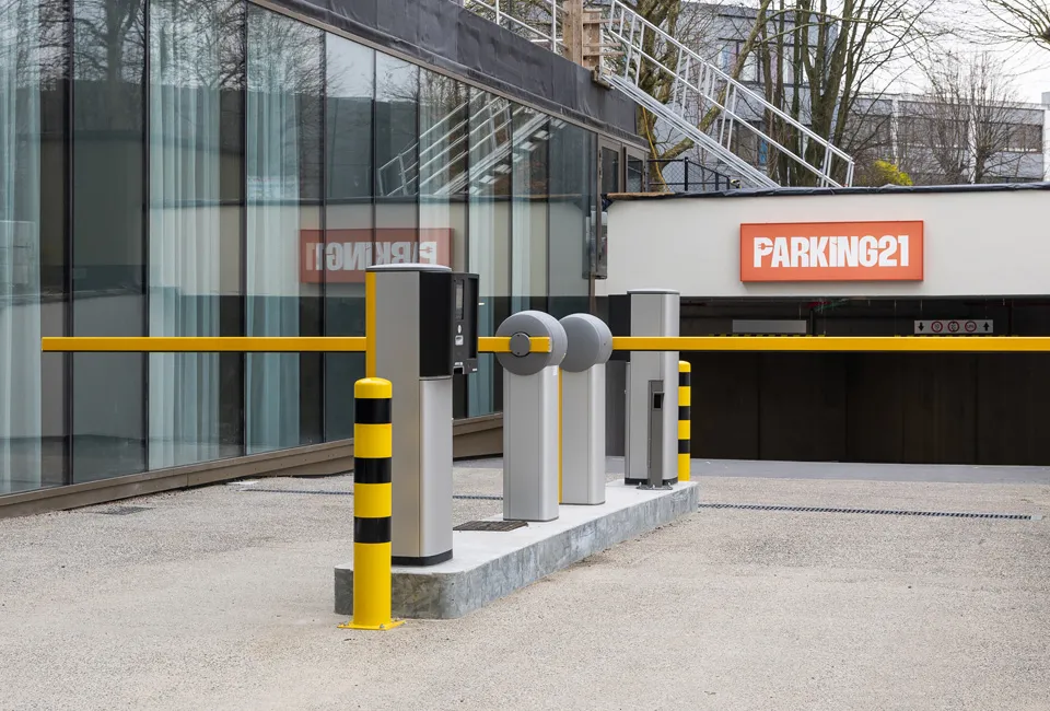 4, 8 of 15 dagen ondergrondse priv&eacute;-parking tijdens jouw reisje