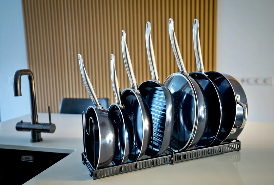 Telescopische organiser voor potten &amp; pannen XL