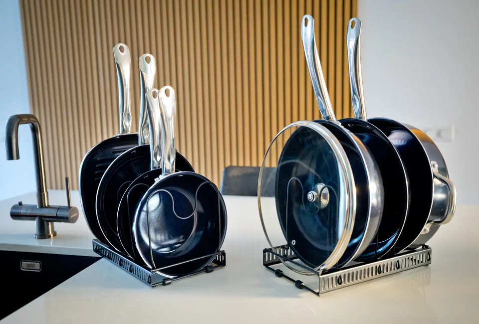 Telescopische organiser voor potten &amp; pannen XL