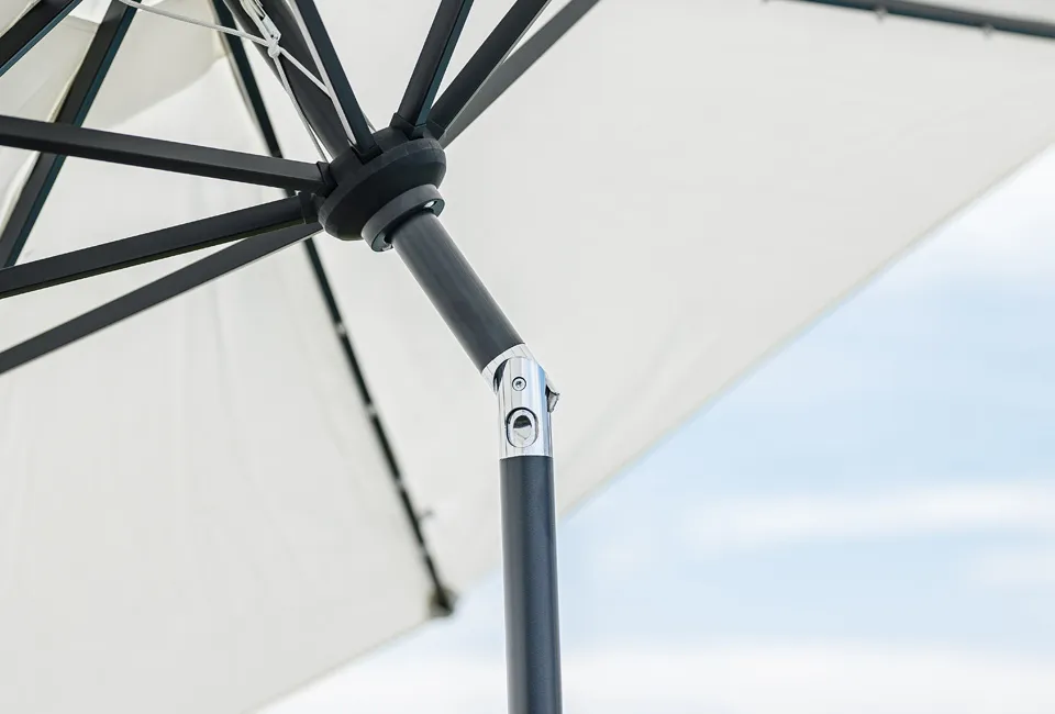 Parasol LED en 4 couleurs