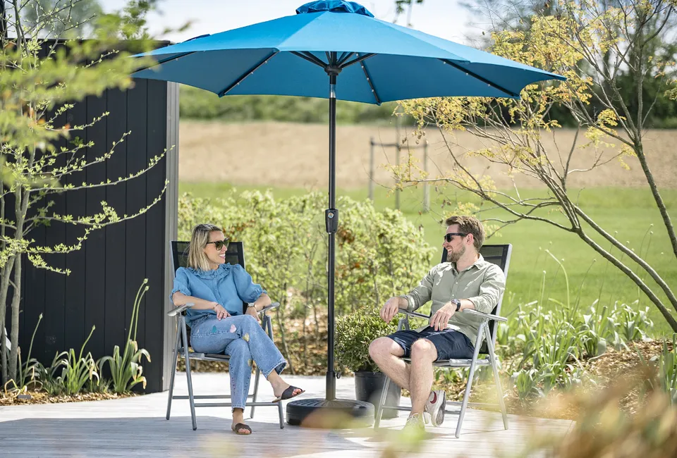 Parasol LED en 4 couleurs