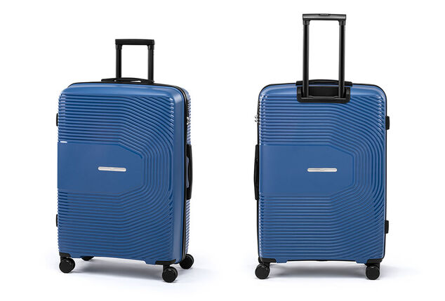 Set of 3 sturdy and lightweight travel cases with integrated TSA lock