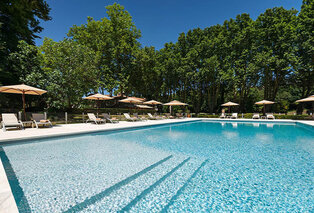 Luxueus verblijf van 7 nachten met halfpension in de Provence (FR) - Le Moulin de Vernègues — 2
