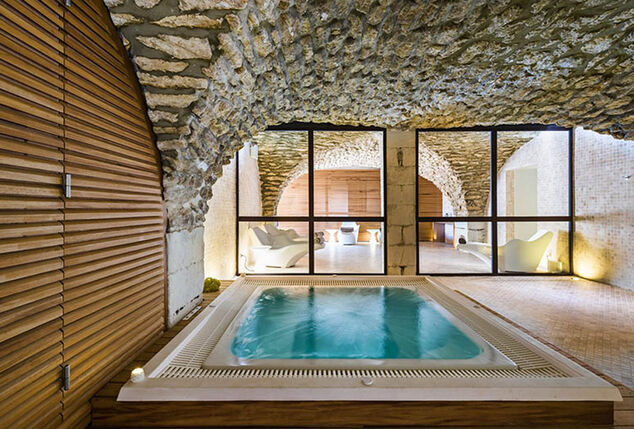 Luxueus verblijf van 7 nachten met halfpension in de Provence (FR) - Le Moulin de Vernègues