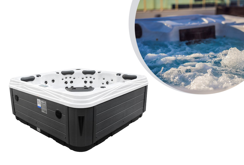 Luxe bubbelbad met gratis trapje, hoes en bluetooth speaker voor de ultieme ontspanning