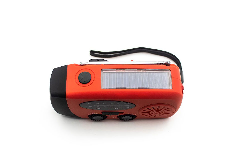 Radio with solar, dynamo or USB rechargeable battery