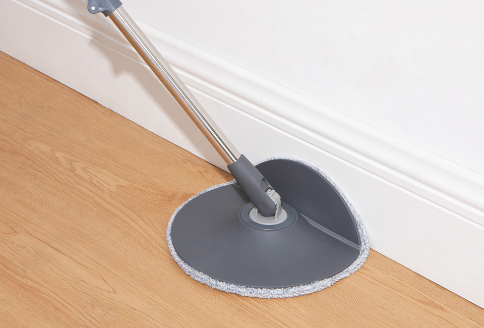 Syst&egrave;me de nettoyage spin mop