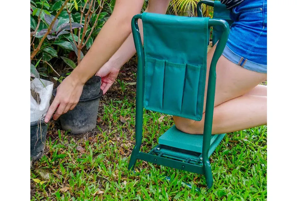Folding garden stool 