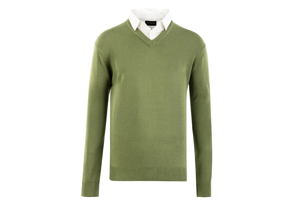 Men&#039;s pullover with shirt collar