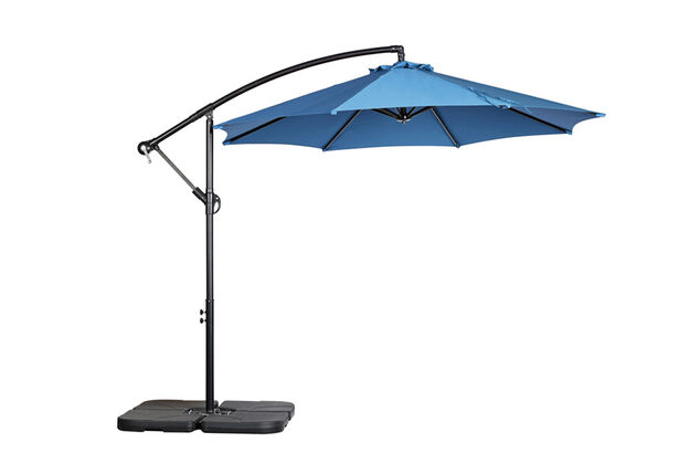 Élégant parasol déporté disponible en 4 couleurs