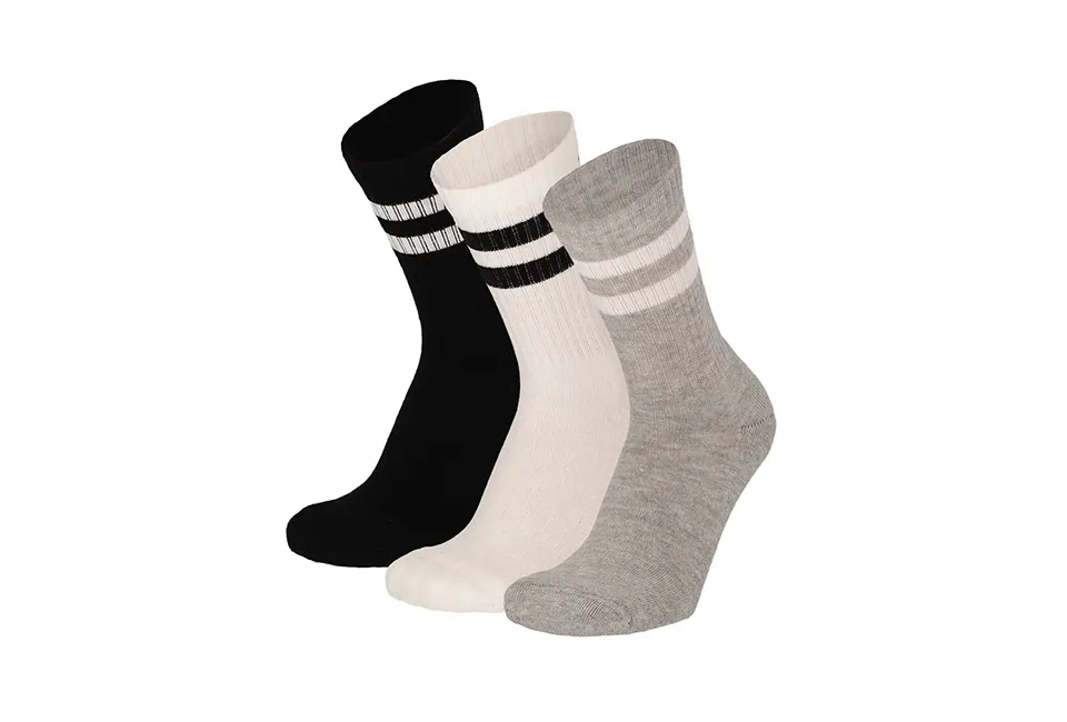 3 paires de chaussettes de sport &eacute;l&eacute;gantes