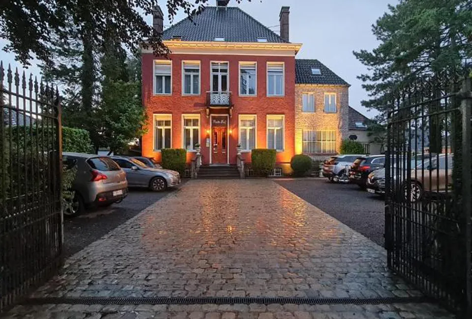 1, 2 of 3 nachten in het pittoreske Damme dicht bij Brugge - Hotel Vredehof