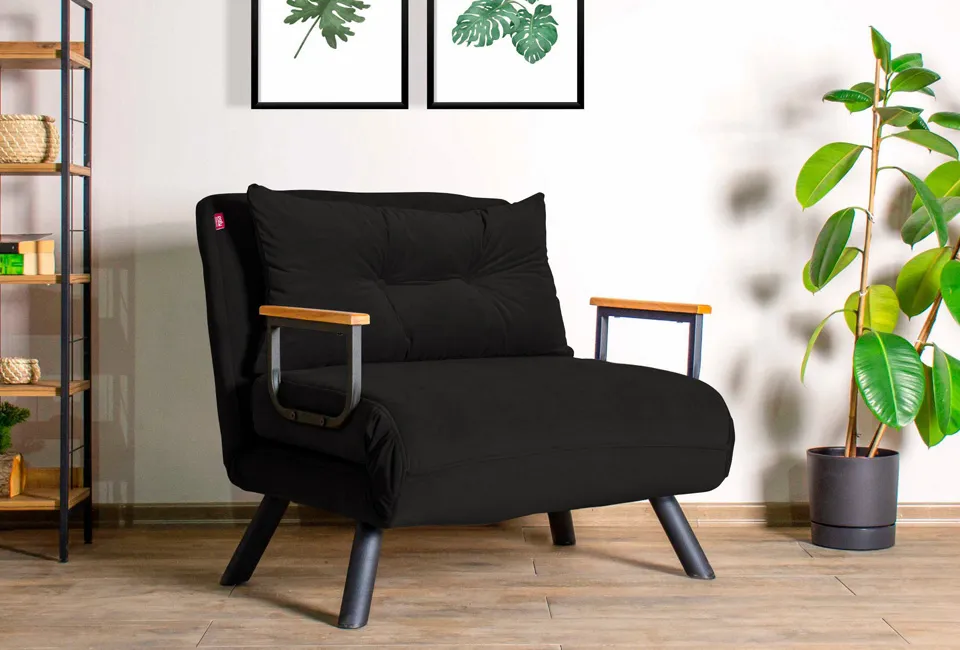 Wygodna rozkładana sofa