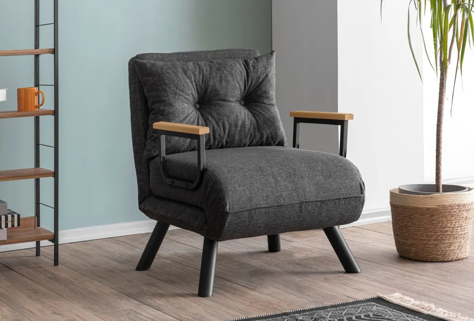 Wygodna rozkładana sofa