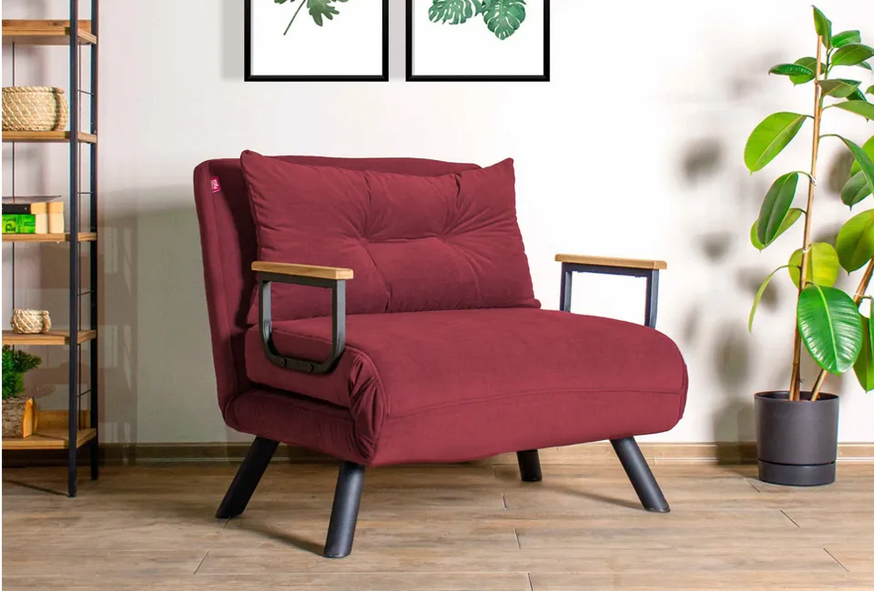 Wygodna rozkładana sofa