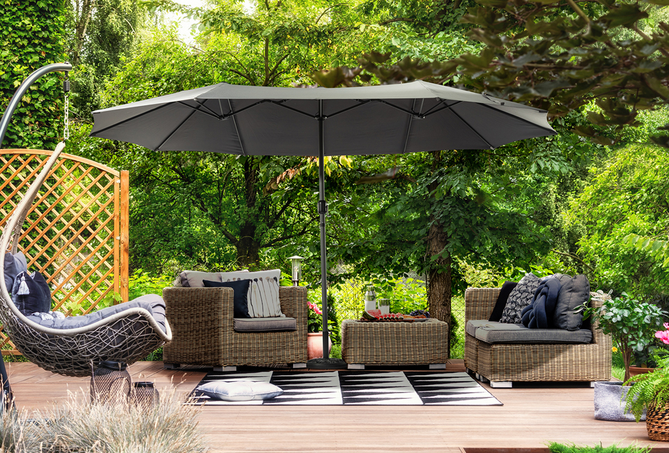 Parasol double avec housse de protection