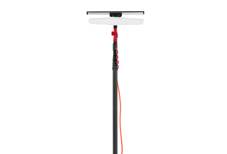 Brosse de nettoyage à manche télescopique de 6,5 m avec raclette