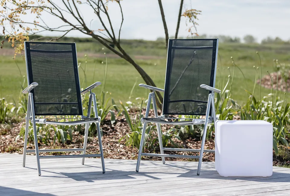 Set de 2 si&egrave;ges de jardin