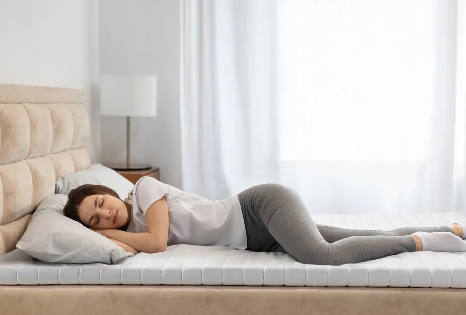 Surmatelas en mousse antibact&eacute;rienne