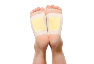 Desintoxica tu cuerpo con estos parches desintoxicantes para los pies — 6