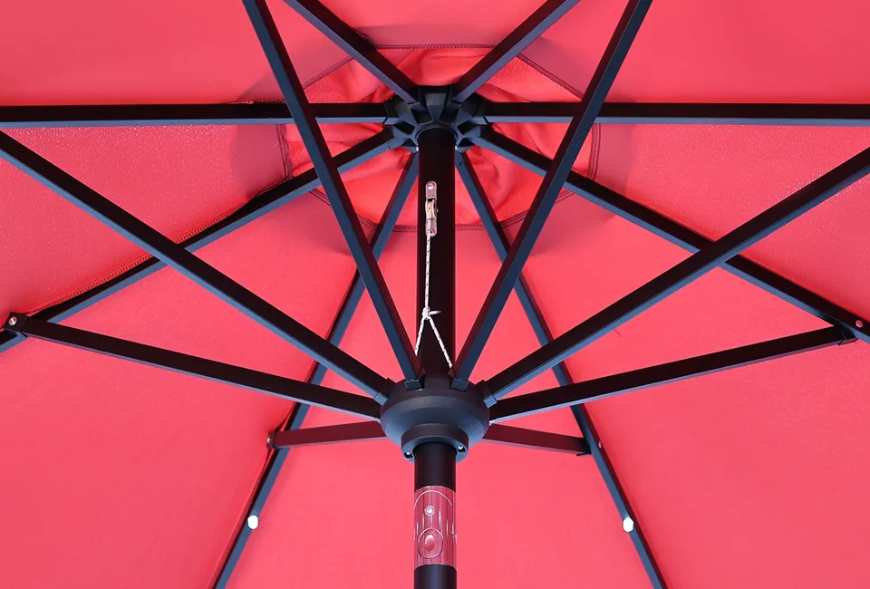 Parasol LED en 2 couleurs