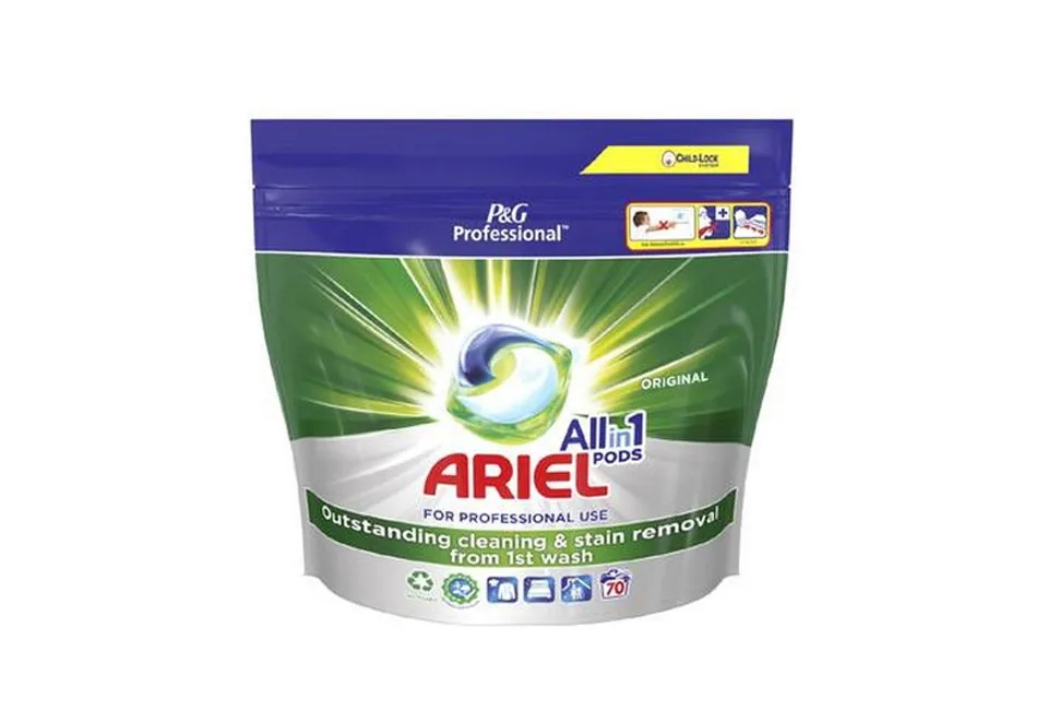 140 doses de lessive liquide Ariel 3 en 1 pods