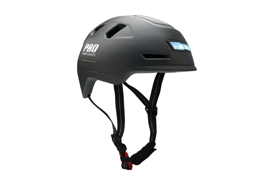 Casque de v&eacute;lo speed pedelec avec lumi&egrave;re avant et arri&egrave;re