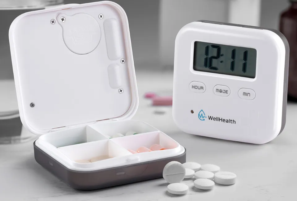 Pudełko na tabletki z timerem i 5 alarmami