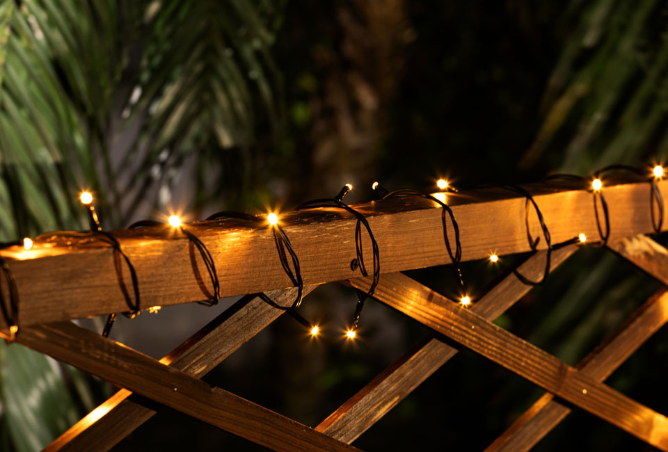 Guirlande de Noël lumineuse à piles avec changement de couleur et boîte de rangement incluse