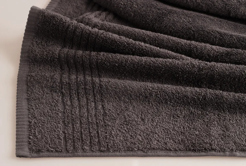 Towels made of 100% high-quality Egyptian cotton