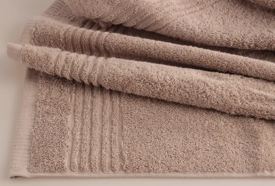 Towels made of 100% high-quality Egyptian cotton