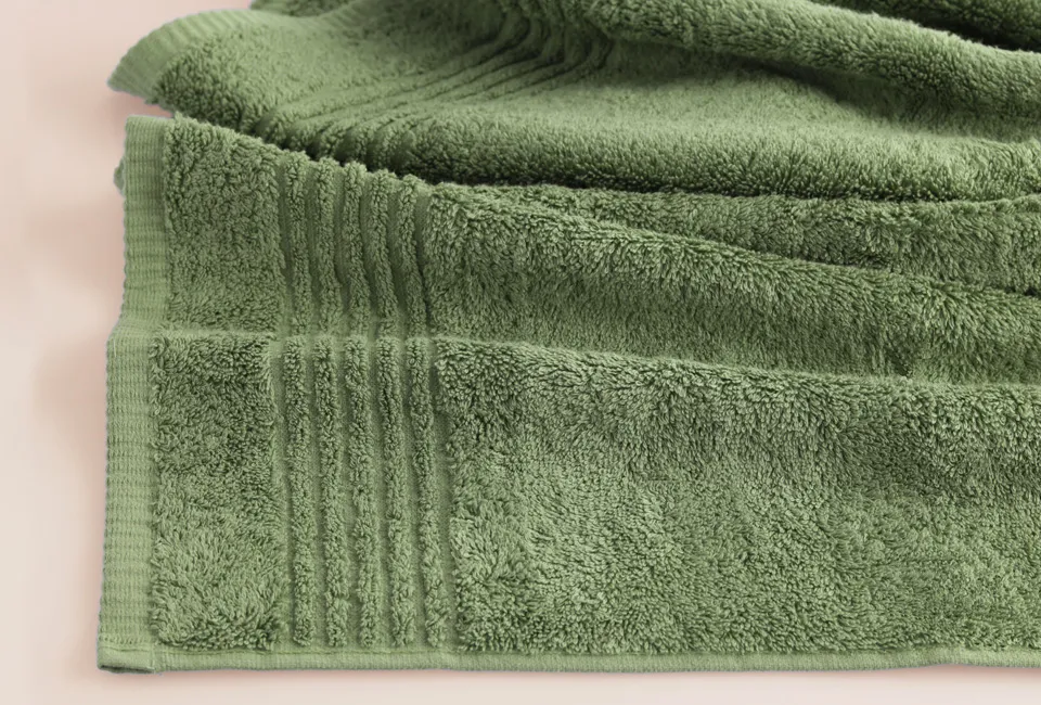 Towels made of 100% high-quality Egyptian cotton