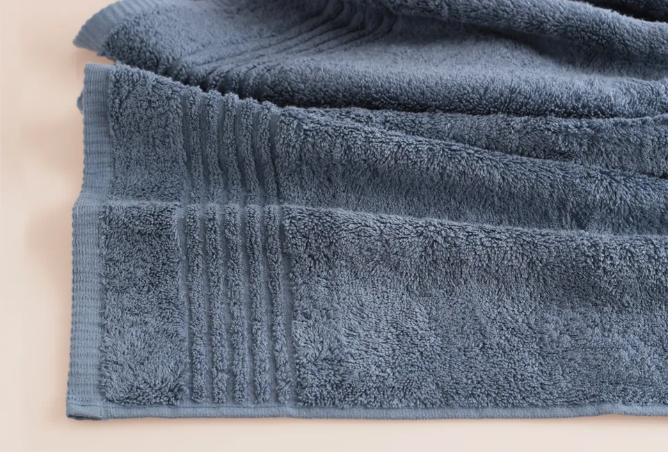 Towels made of 100% high-quality Egyptian cotton