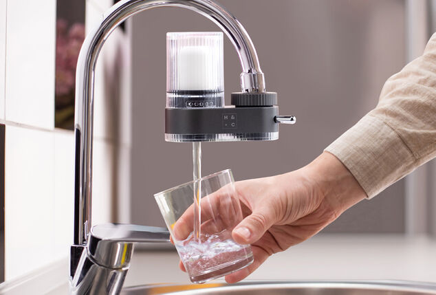 Kompakter Wasserfilter für reines Leitungswasser