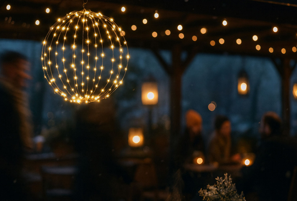 Zusammenklappbare Lichtkugel mit warmweißem Stimmungslicht