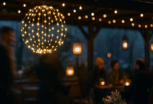 Zusammenklappbare Lichtkugel mit warmweißem Stimmungslicht — 4
